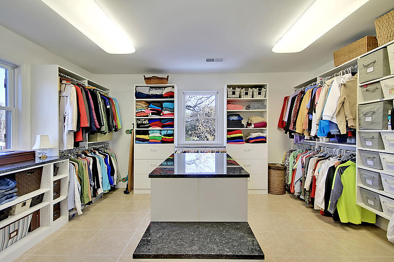 719 Windward Road Charleston, SC 29412 - Photo 24 of 33 Master closet