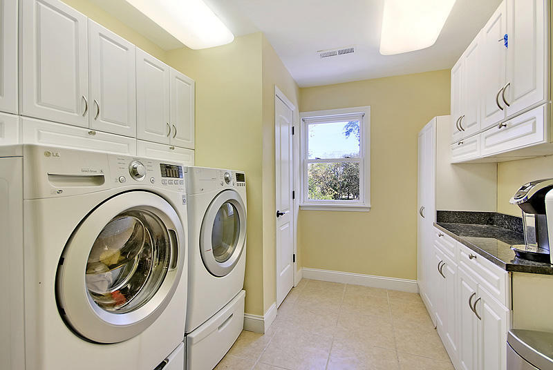 719 Windward Road Charleston, SC 29412 - Photo 25 of 33 Master closet/ Laundry room