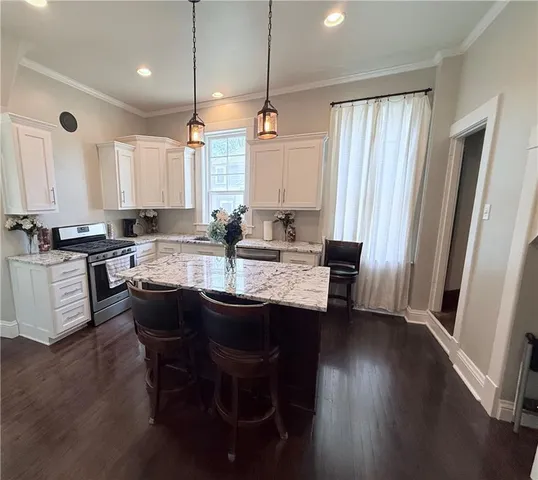 $272,500 | 1920 Clay Street, St. Joseph, MO 64501