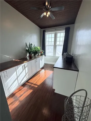 $272,500 | 1920 Clay Street, St. Joseph, MO 64501