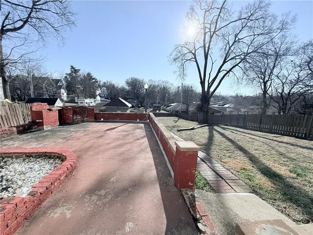 $272,500 | 1920 Clay Street, St. Joseph, MO 64501