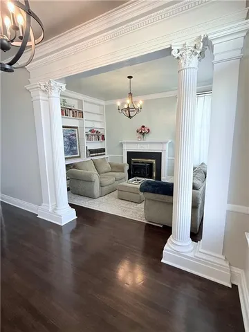 $272,500 | 1920 Clay Street, St. Joseph, MO 64501