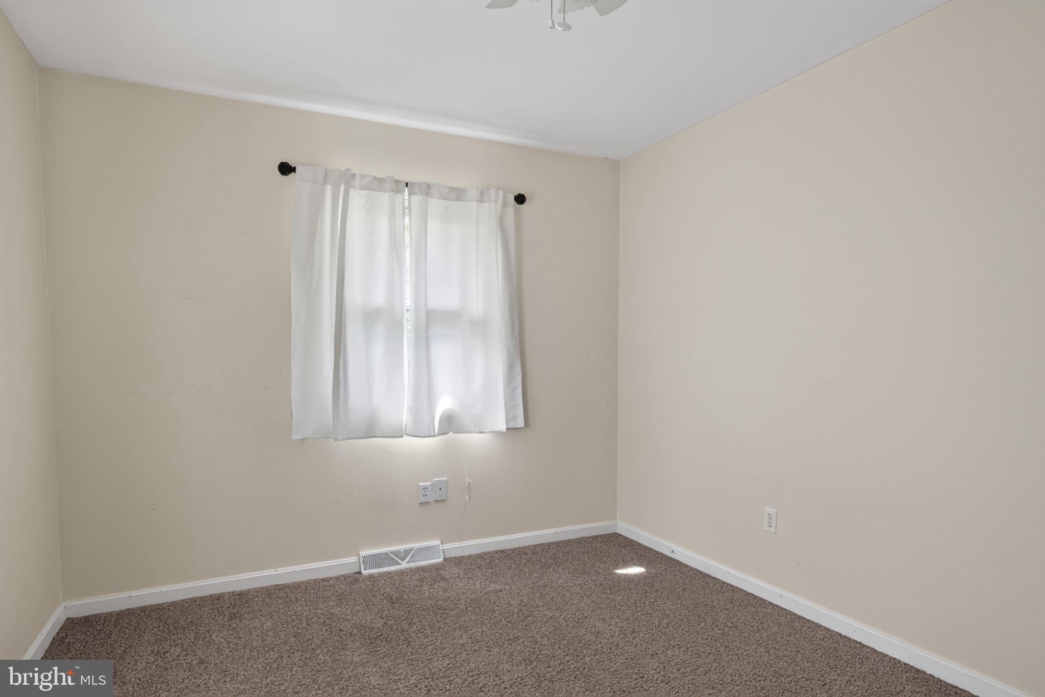 2634 Pleasant Hill Road Hanover, PA 17331 - Photo 34 of 52 Bright and airy blank canvas room.