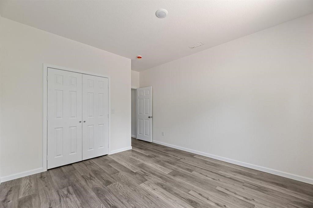 180 Nix Drive Emory, TX 75440 - Photo 5 of 17 a view of an empty room