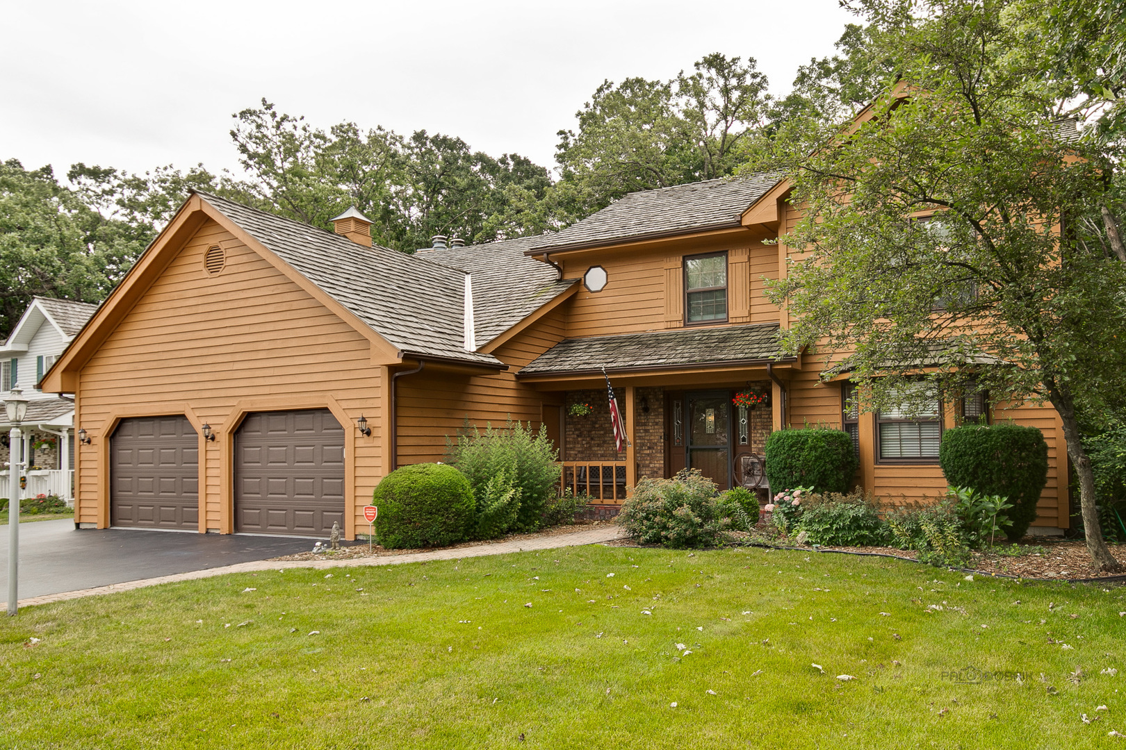 17543 Hawk Court Gurnee, IL 60031 - Photo 1 of 16