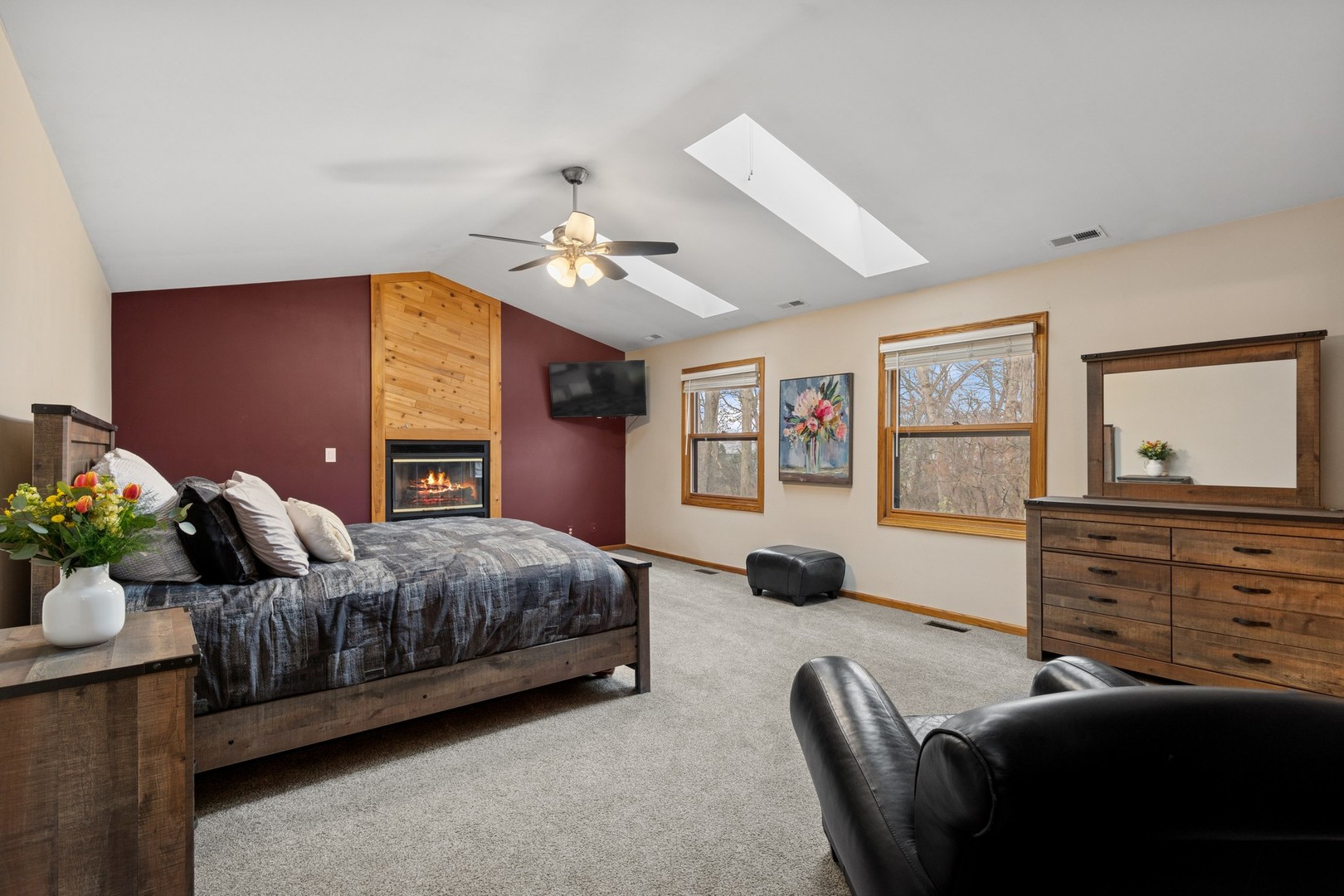 17543 Hawk Court Gurnee, IL 60031 - Photo 9 of 16