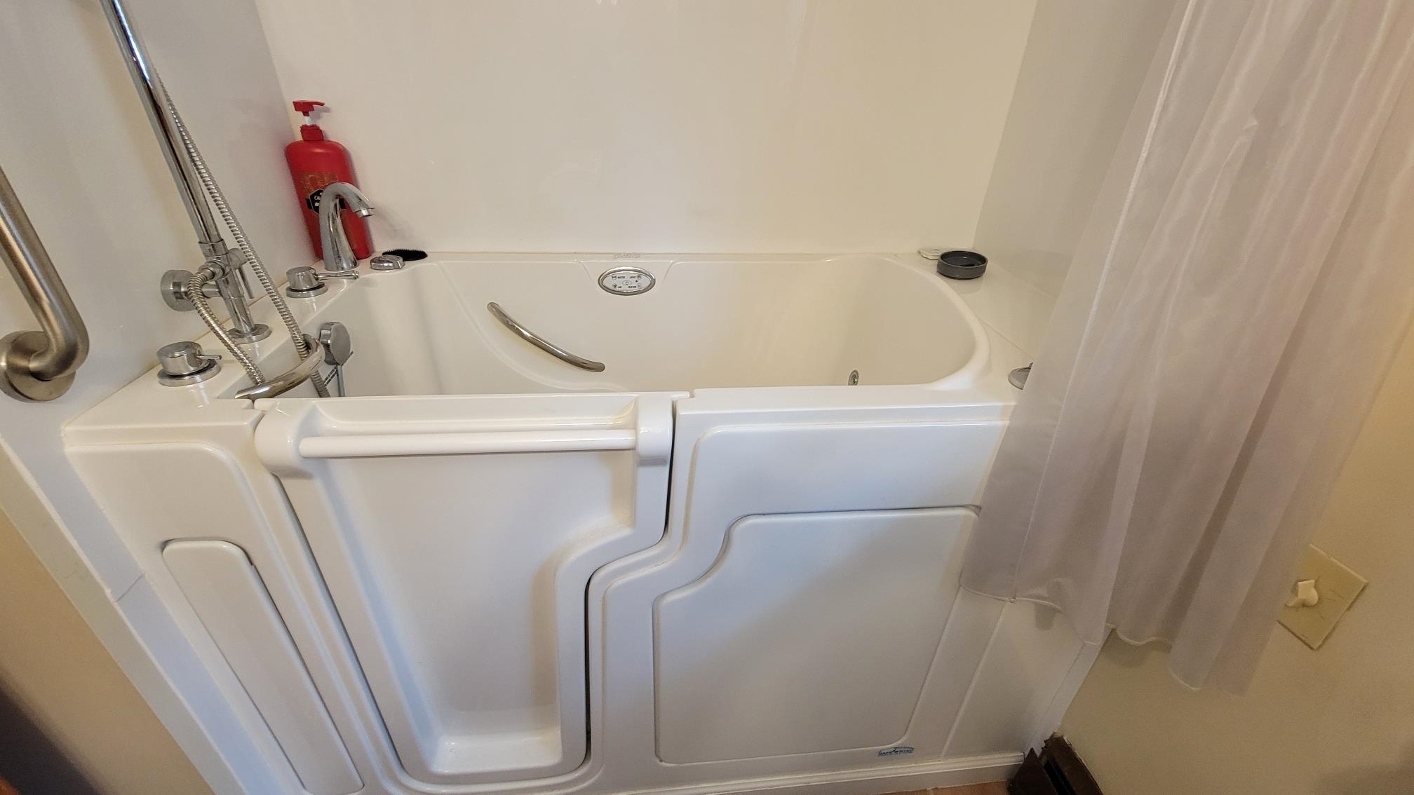 4 Eastern Avenue Concord, NH 03301 - Photo 13 of 43