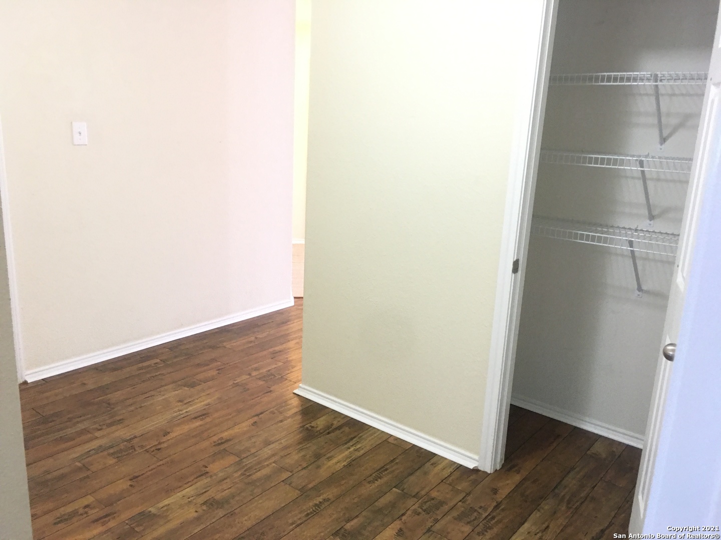 11818 Ranchwell Cove San Antonio, TX 78249 - Photo 10 of 24