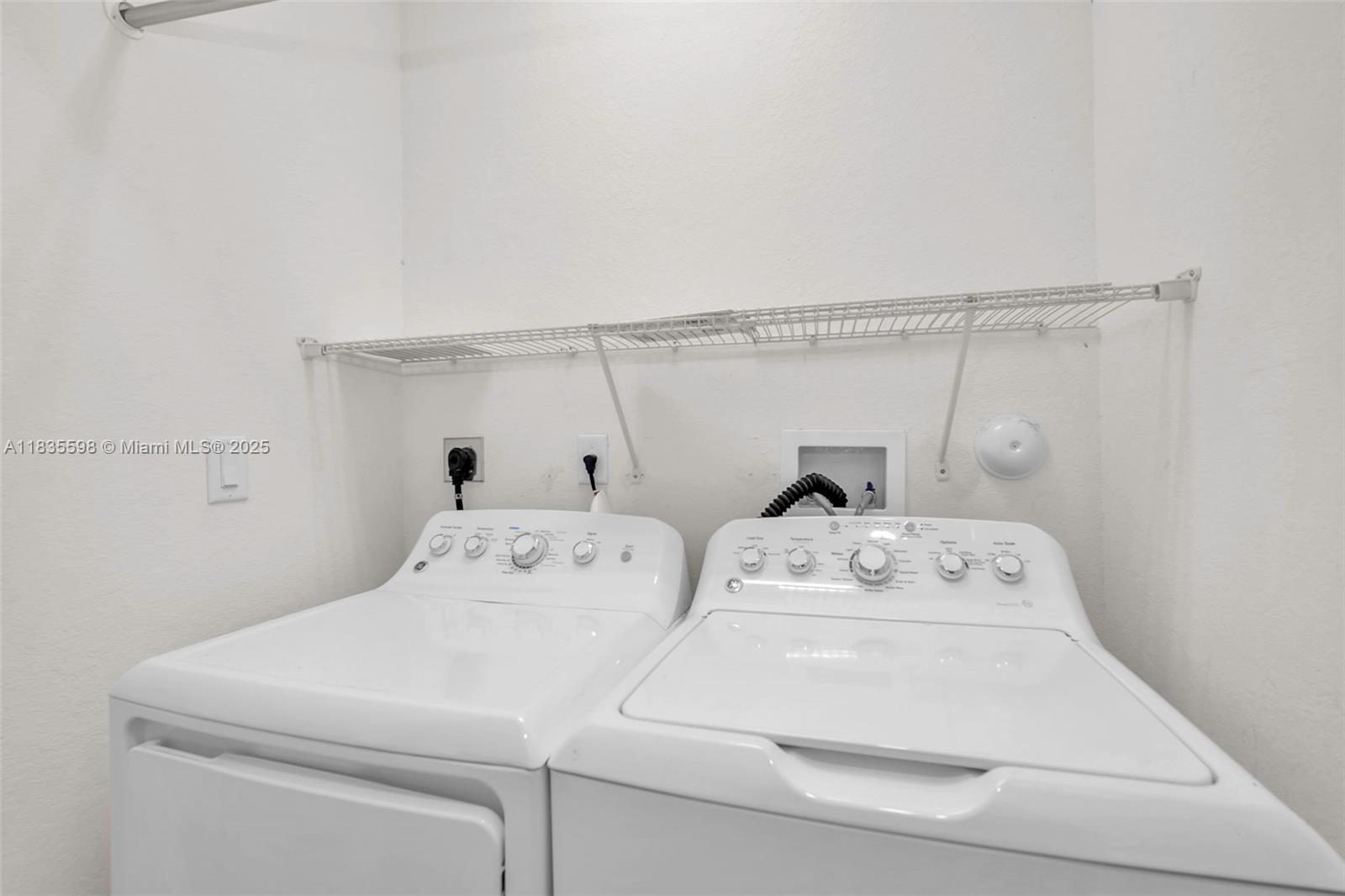 11601 Southwest 151st Place Miami, FL 33196 - Photo 29 of 37 Gallery Image 29