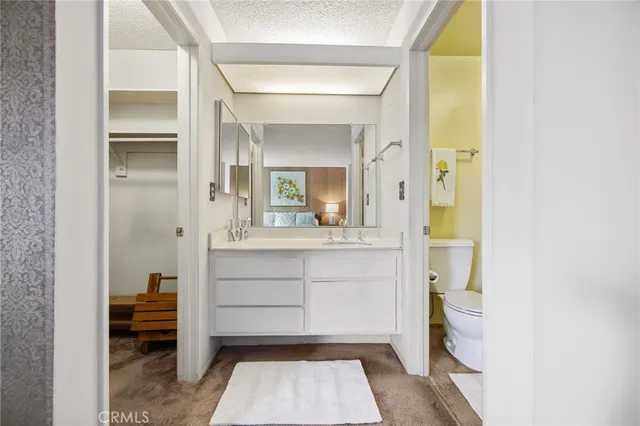 $620,000 | 10140 Larwin Avenue, Unit 3, Chatsworth, CA 91311