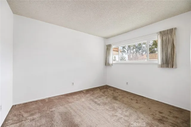 $620,000 | 10140 Larwin Avenue, Unit 3, Chatsworth, CA 91311