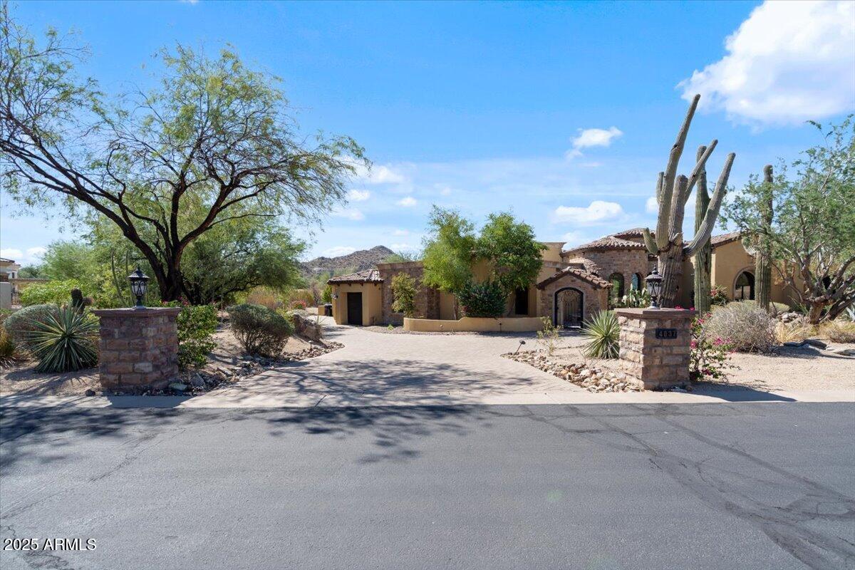 4037 North Pinnacle Hills Circle Mesa, AZ 85207 - Photo 6 of 195 02-DSC00771