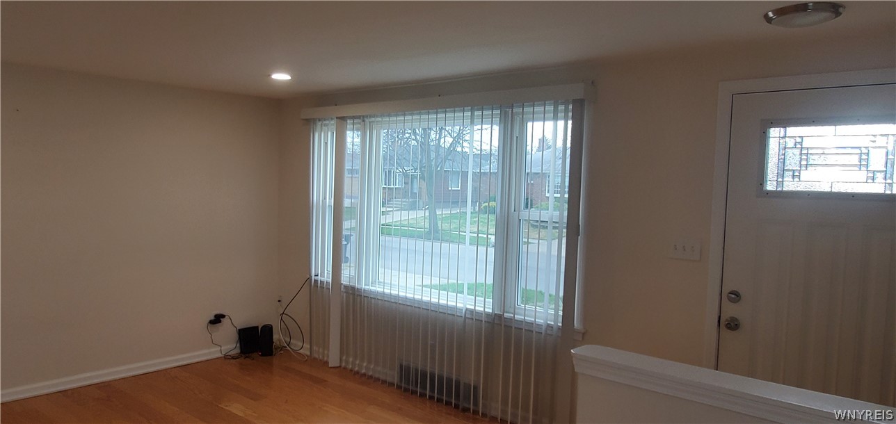 151 Lamson Road Tonawanda, NY 14223 - Photo 10 of 33