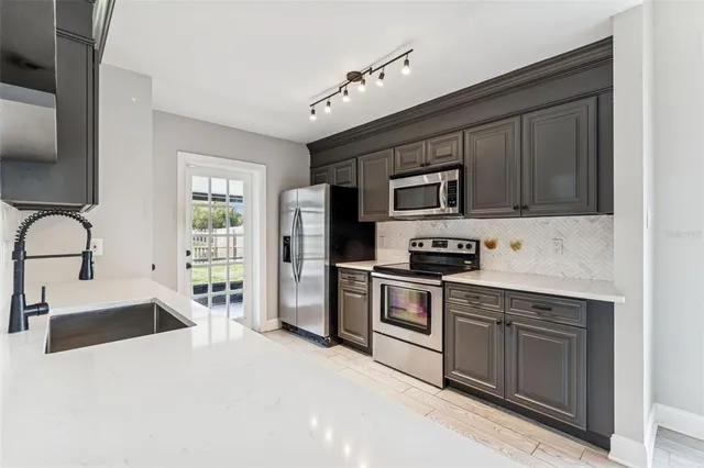 $360,000 | 1615 Cobbler Drive, Lutz, FL 33559