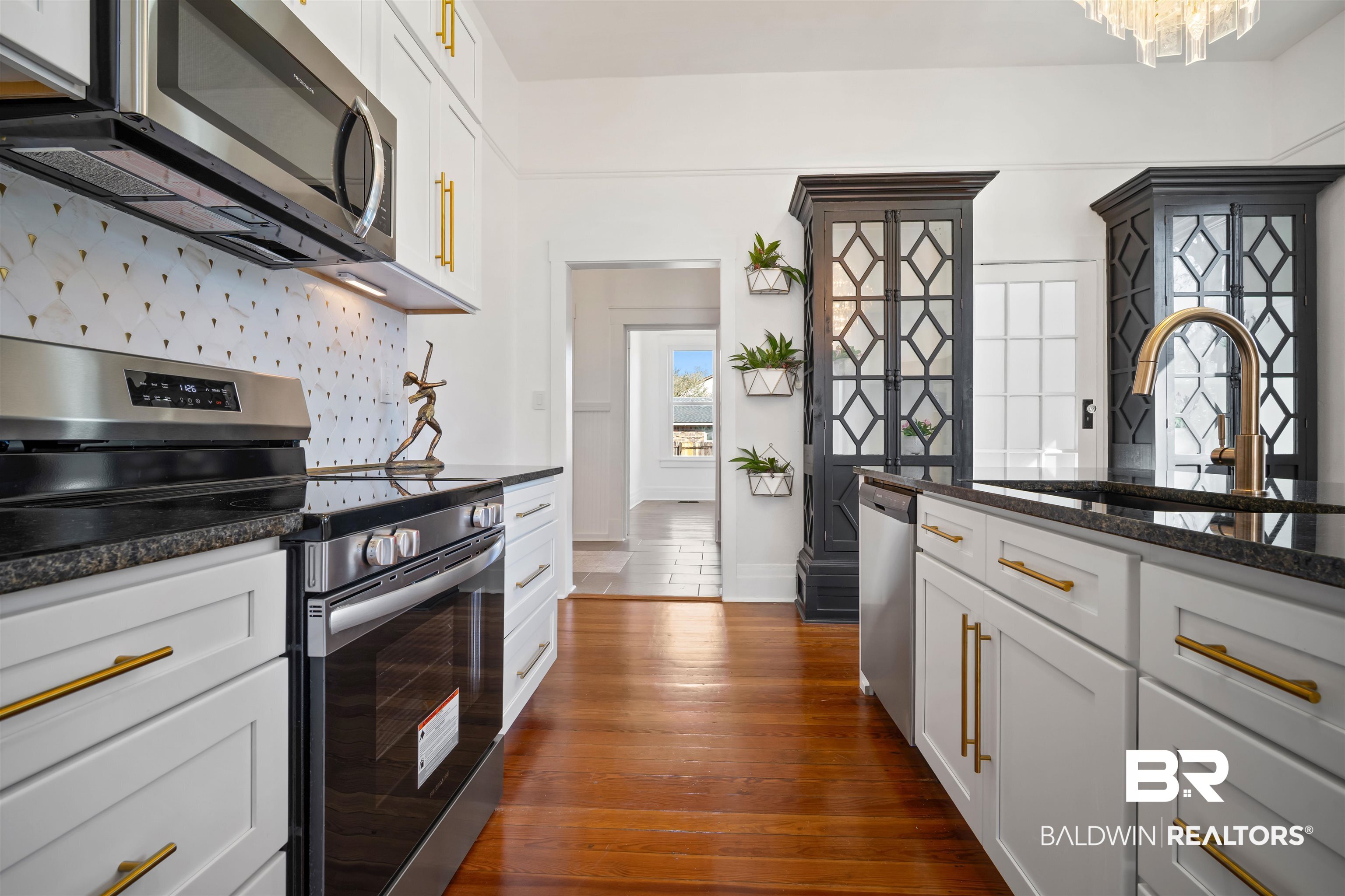 1902 Calmes Street Mobile, AL 36606 - Photo 12 of 53
