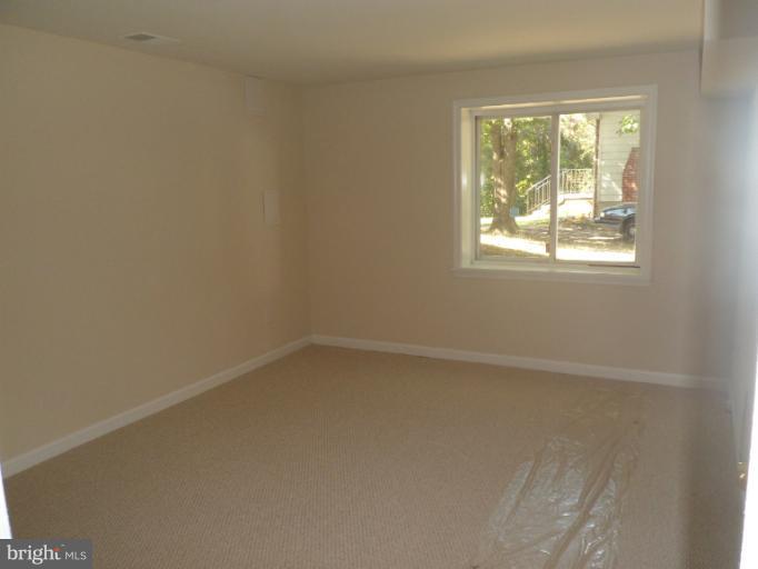 7810 Sarakal Road Clinton, MD 20735 - Photo 12 of 26 Bedroom