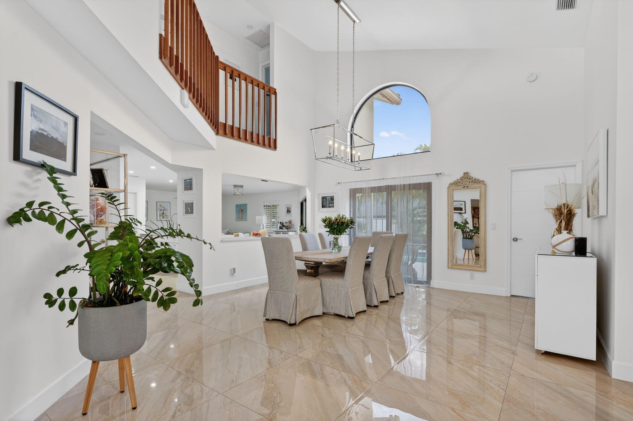 349 Seneca Lane Boca Raton, FL 33487 - Photo 4 of 59 23-web-or-mls-DSC05622