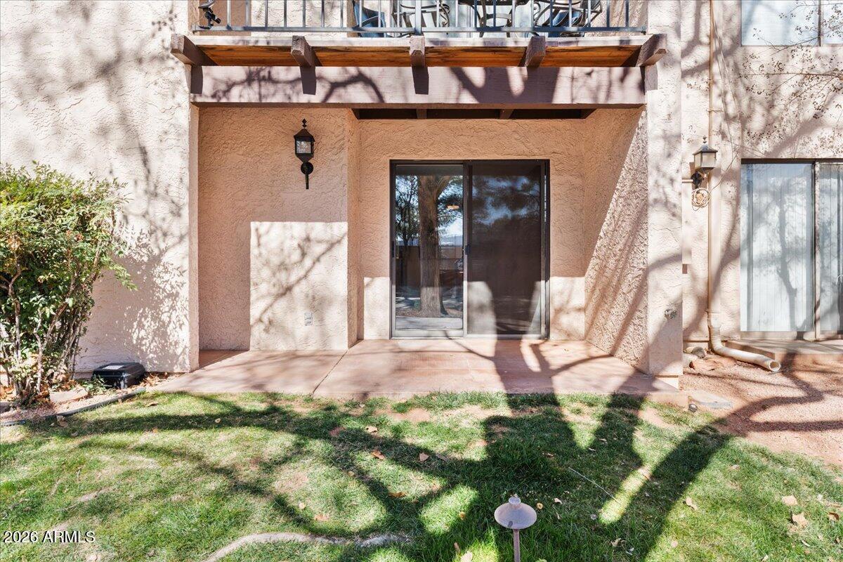 65 Verde Valley School Road, Unit D5 Sedona, AZ 86351 - Photo 22 of 32 22-Back Patio
