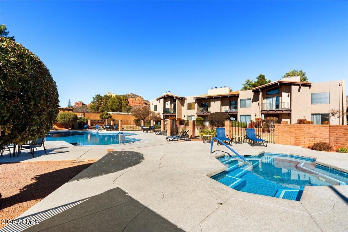 65 Verde Valley School Road, Unit D5 Sedona, AZ 86351 - Photo 29 of 32 29-Community Pool & Spa