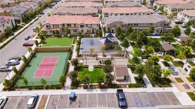 $519,900 | 16040 Parkhouse Drive, Unit 1, Fontana, CA 92336