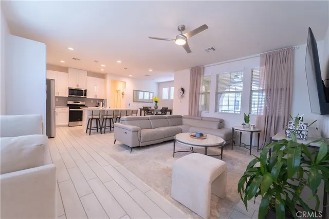 $519,900 | 16040 Parkhouse Drive, Unit 1, Fontana, CA 92336