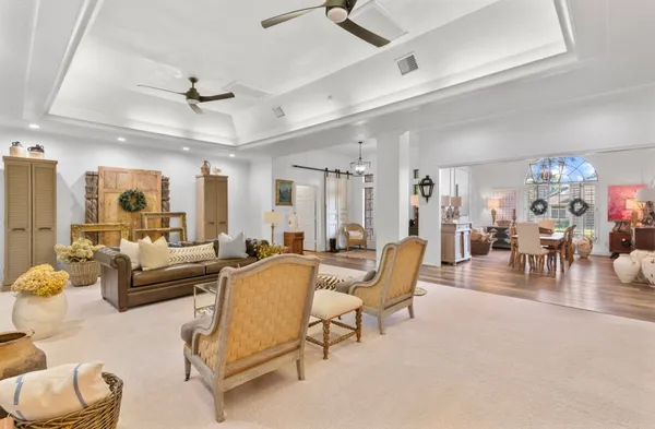 $789,000 | 901 Longmire Road, Unit 51, Conroe, TX 77304