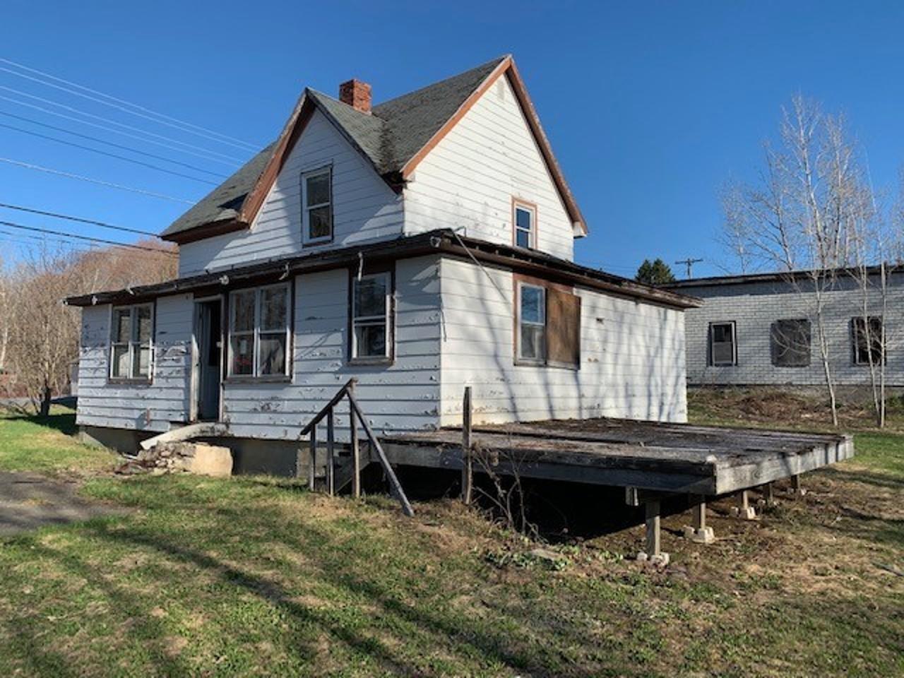 75 Station Road Easton, ME 04740 - Photo 10 of 10 Rosa_11416_P10_122297