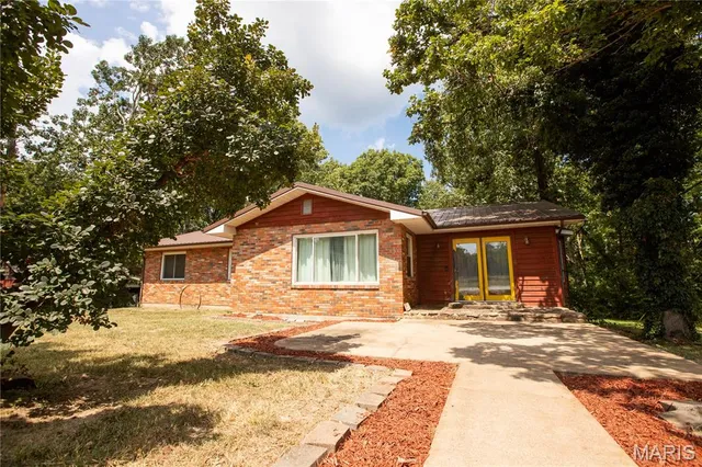 $495,000 | 4944 Highway 19, Cuba, MO 65453