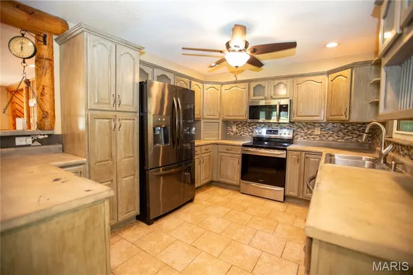 $495,000 | 4944 Highway 19, Cuba, MO 65453