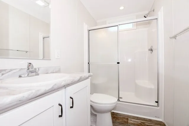 $299,000 | 3040 Cranberry Highway, Unit 16, Wareham, MA 02538