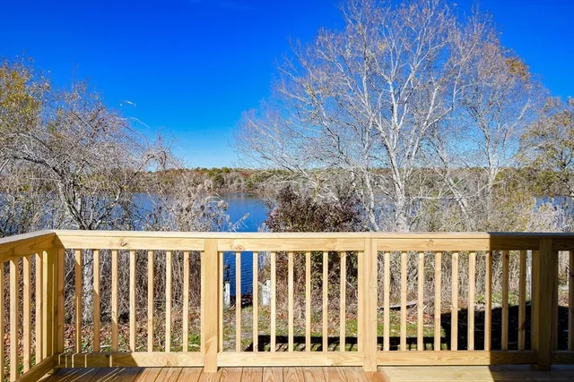 $299,000 | 3040 Cranberry Highway, Unit 16, Wareham, MA 02538