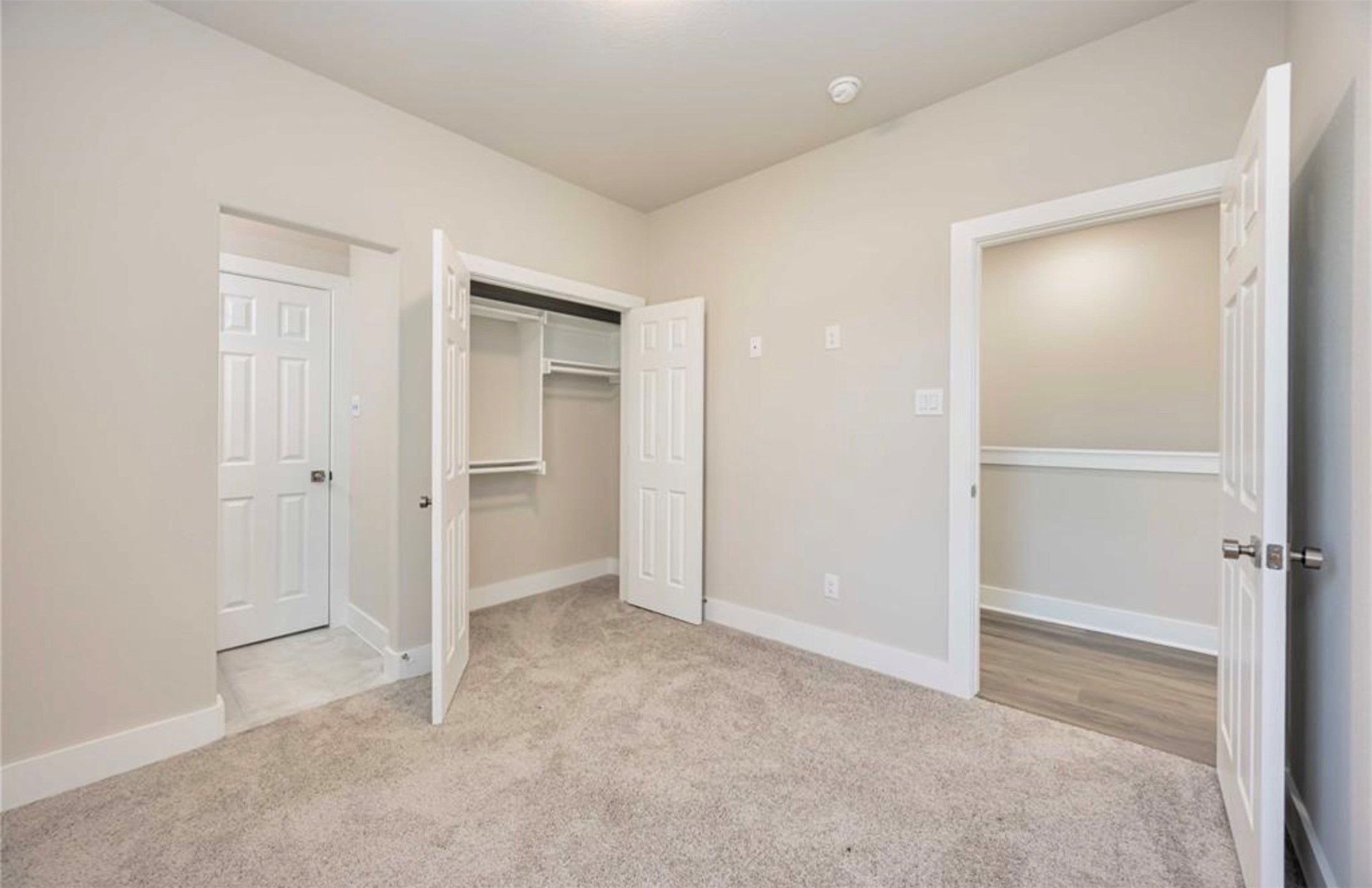 415 Gans Street, Unit AB Houston, TX 77029 - Photo 20 of 24 a view of an empty room