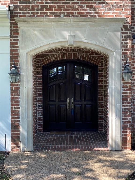 2605 Tulip Drive Richardson, TX 75082 - Photo 2 of 30 a front view of a house