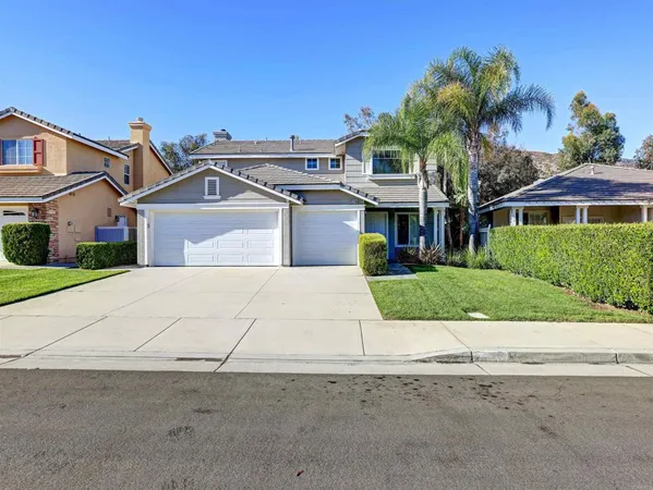 front view of house with a yard