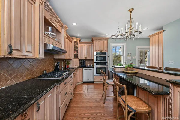 $1,599,000 | 60 Greenridge Avenue, White Plains, NY 10605