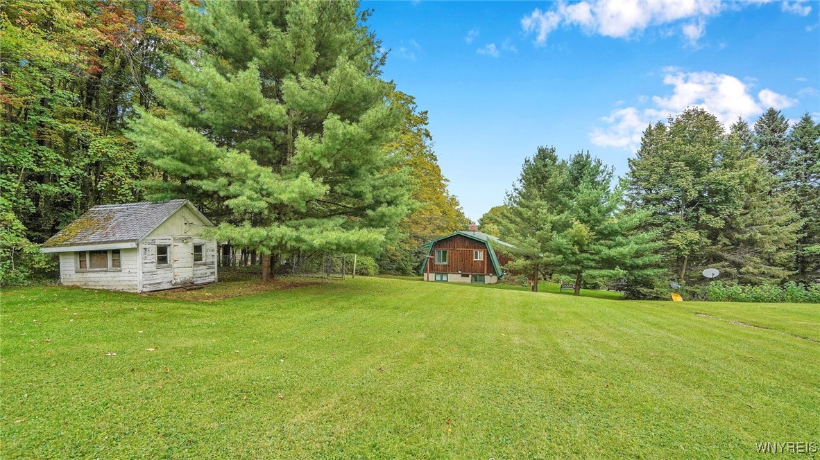 3897 Block Road Yorkshire, NY 14042 - Photo 6 of 36