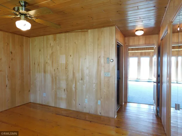 $525,000 | 32598 Pioneer Avenue, Aitkin, MN 56431