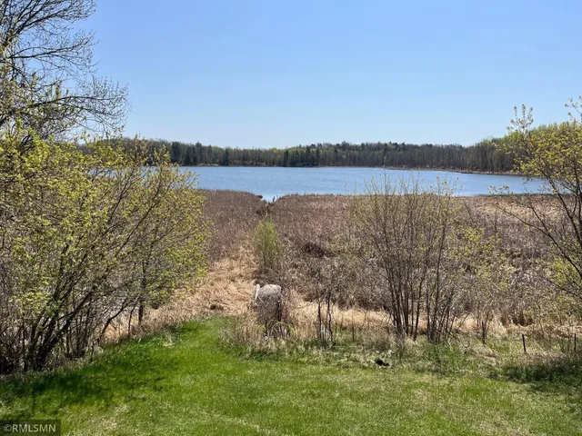 $525,000 | 32598 Pioneer Avenue, Aitkin, MN 56431