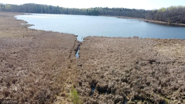 $525,000 | 32598 Pioneer Avenue, Aitkin, MN 56431