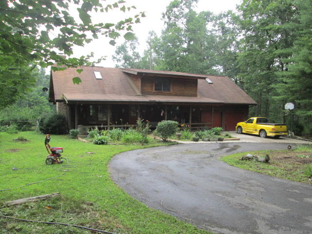 1619 West Creston Road Crossville, TN 38571 - Photo 1 of 21 1 Primary