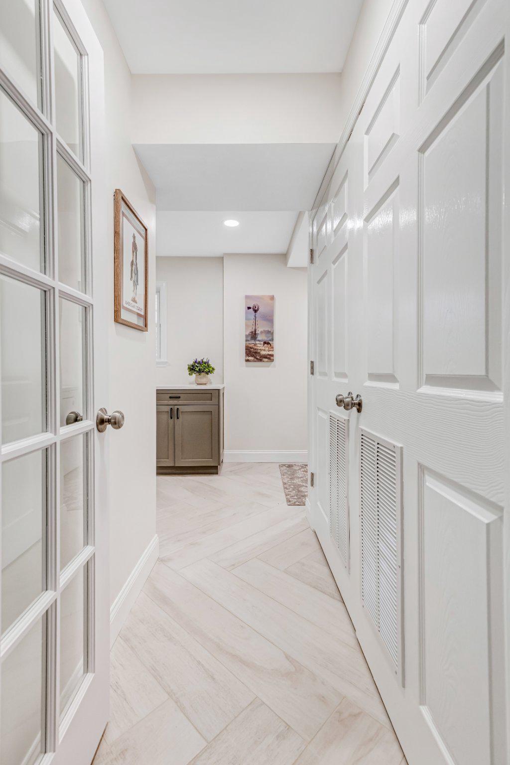 8619 Nanlee Drive Springfield, VA 22152 - Photo 43 of 73 Elegant design office and laundry room