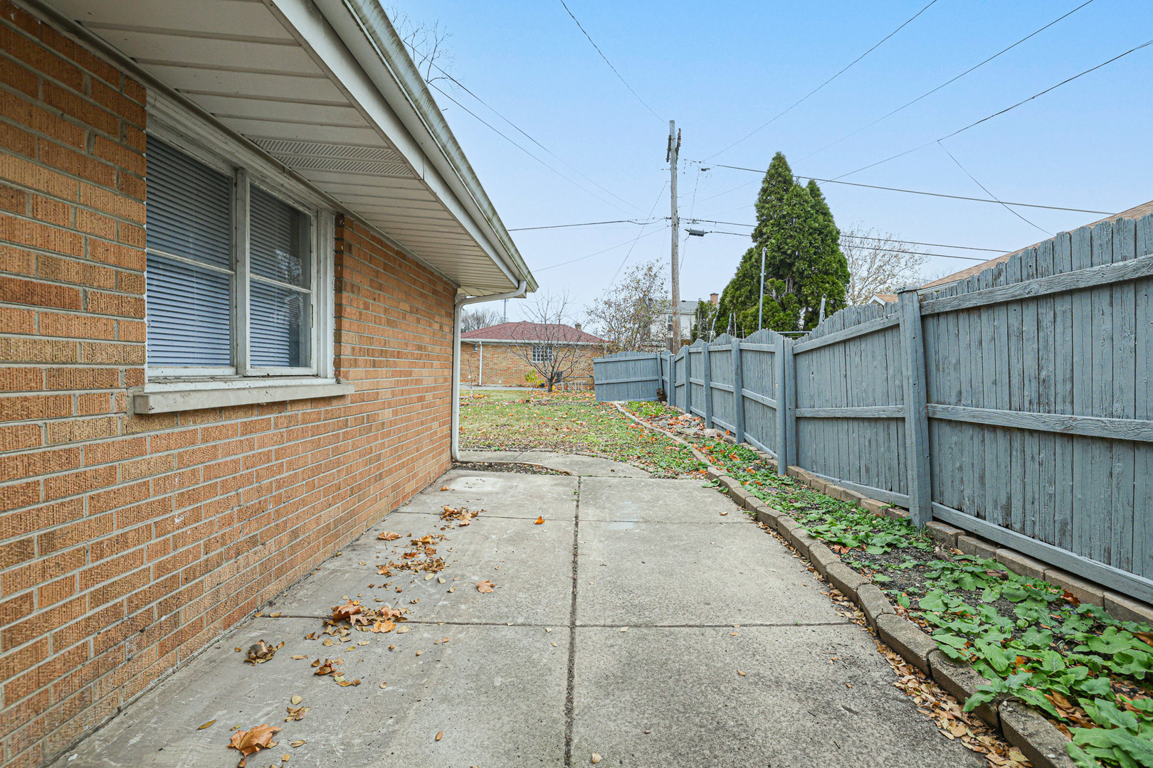 2 North Wisconsin Avenue Addison, IL 60101 - Photo 22 of 27