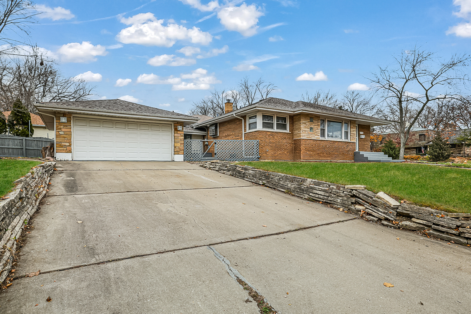 2 North Wisconsin Avenue Addison, IL 60101 - Photo 24 of 27