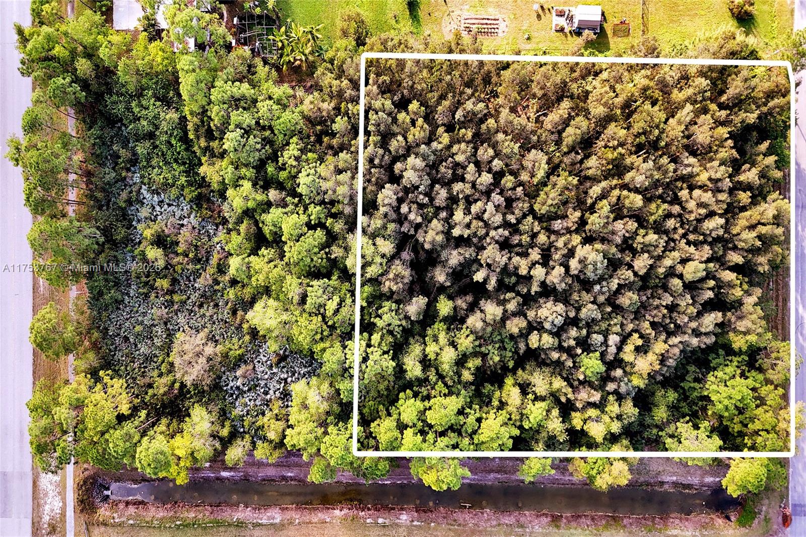 17277 Hamlin Boulevard Loxahatchee, FL 33470 - Photo 11 of 16