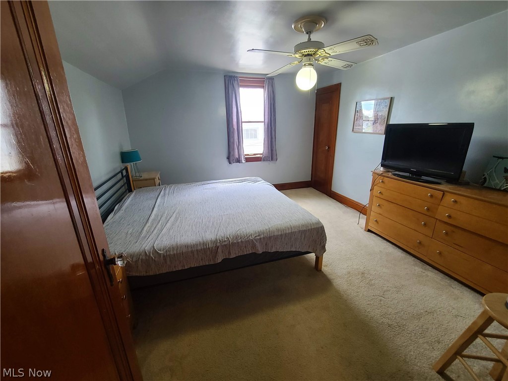 6205 Manchester Road Parma, OH 44129 - Photo 13 of 21