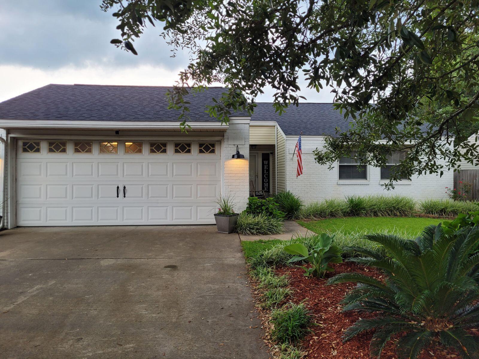 6 Cedar Ridge Way Niceville, FL 32578 - Photo 1 of 34 ME456b884d3a2ac7e04c0b2c354c5218a2