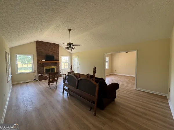 $2,500 | 1041 Limmerick Drive, Watkinsville, GA 30677