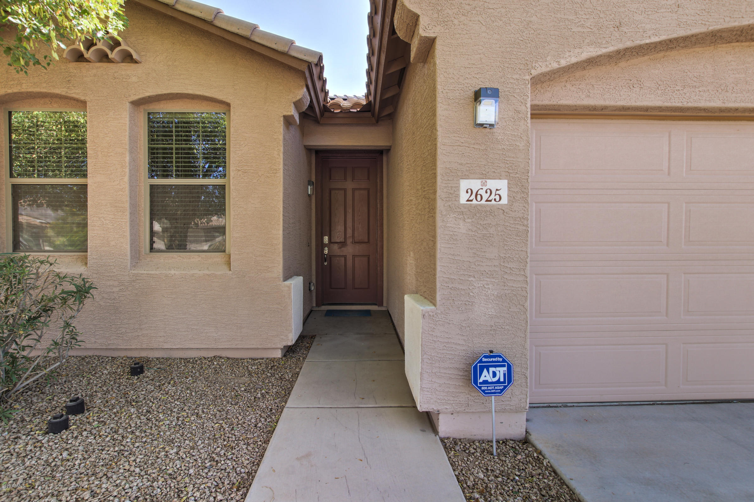 2625 West Beautiful Lane Phoenix, AZ 85041 - Photo 2 of 27 Front Entry