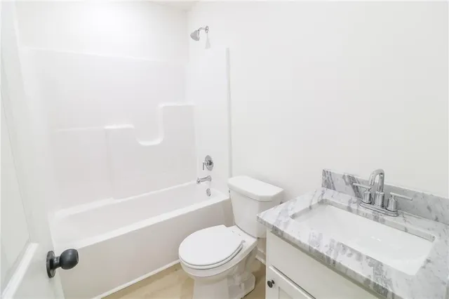 $226,900 | 325 West Market Street, Warrensburg, MO 64093