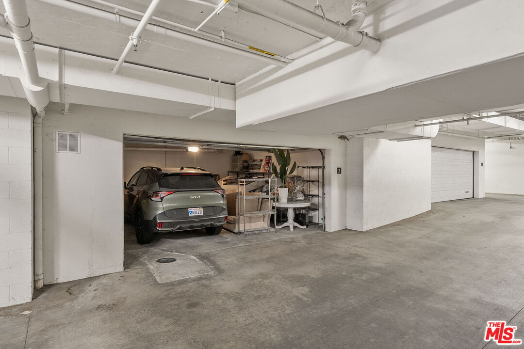 1311 Centinela Avenue, Unit 3 Santa Monica, CA 90404 - Photo 17 of 19